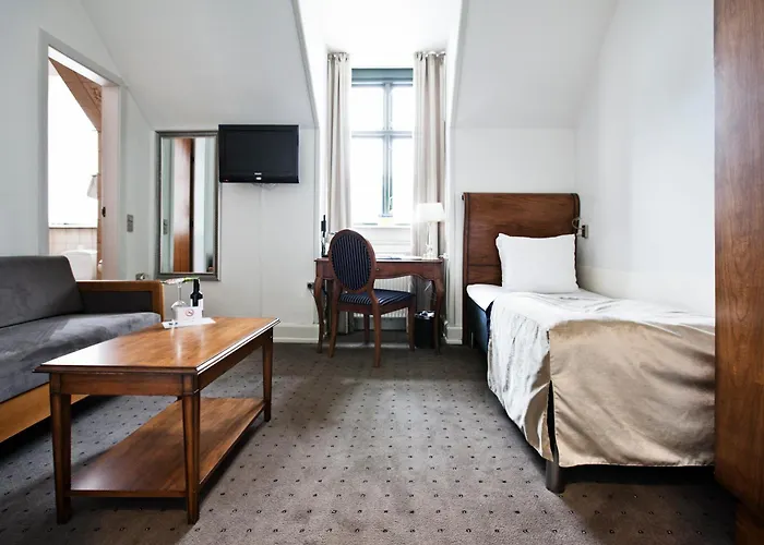 Best Western Plus Hotel Hebron